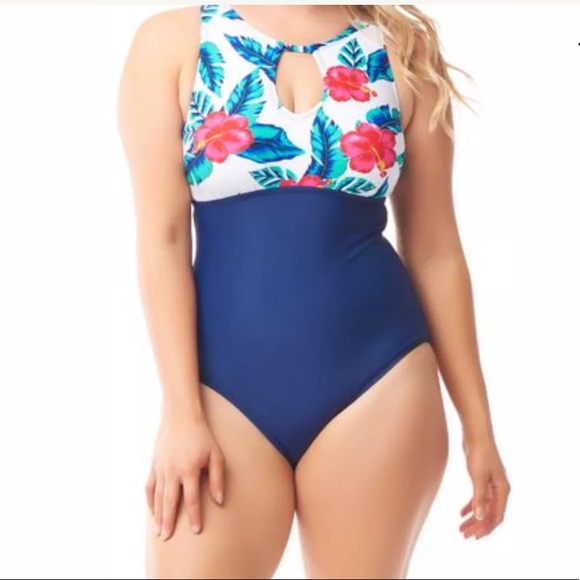 Sea & Sand Beachware Other - NWT Sea & Sand Beachware Floral One Piece Swimsuit 22W